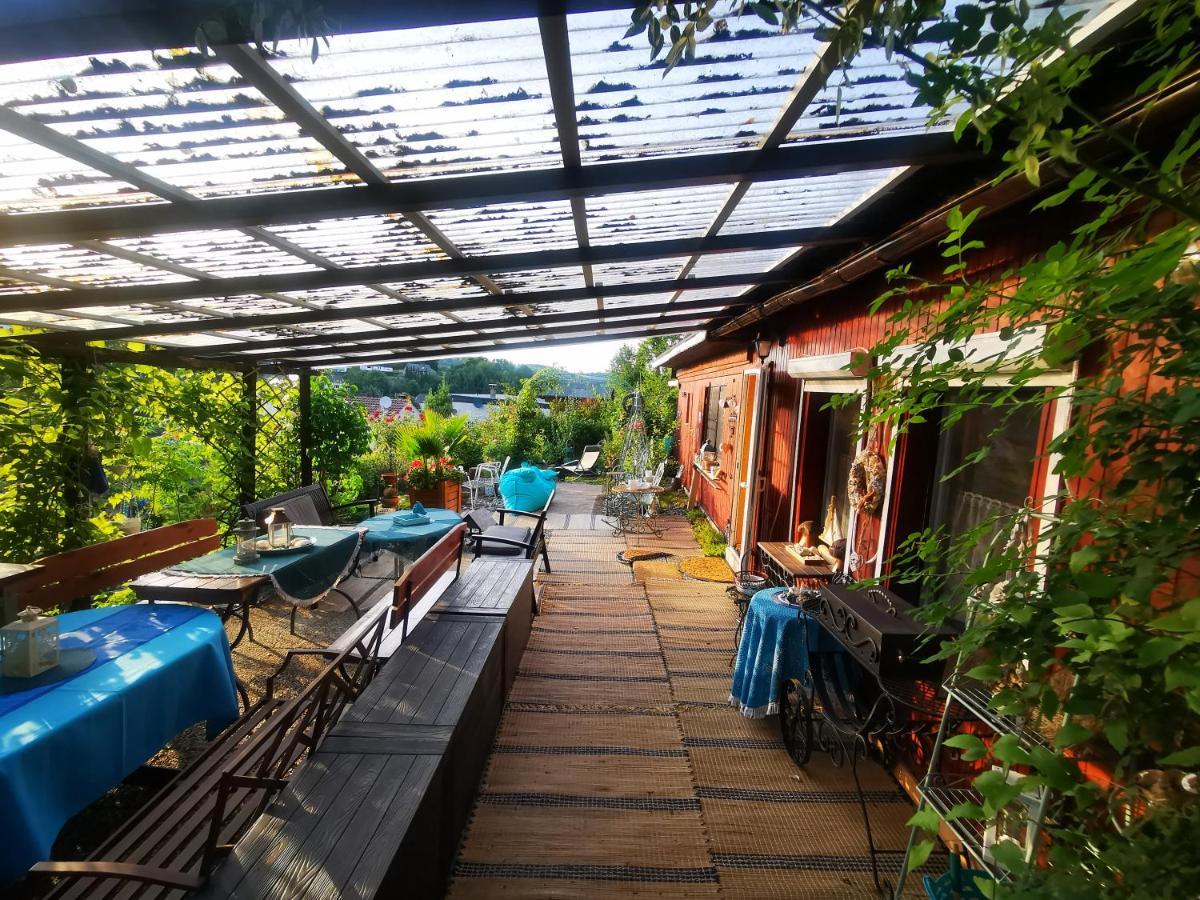 Ferienhaus Mit Riesen Garten, Drei Terrassen, Toller Aussicht Am Waldrand, Auch Als Monteur-Wohnung Hemer Exterior foto